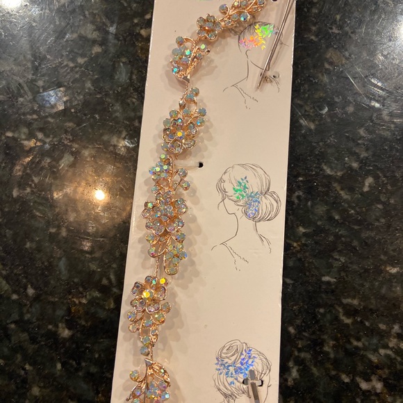 Bundle of 4 fantasy accessories 💜🦋 - Picture 6 of 8